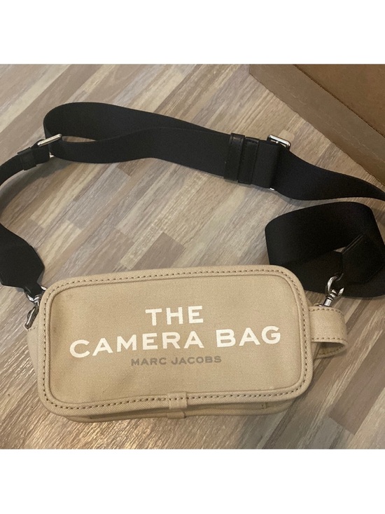 Marc Jacobs Handbags - The Marc Jacobs Camera Bag